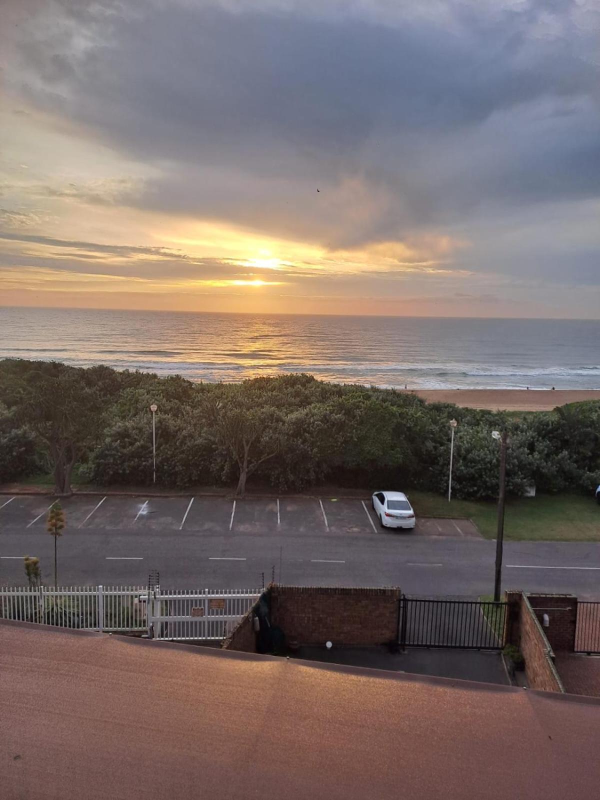 Deep Blue Guest House Amanzimtoti Luaran gambar