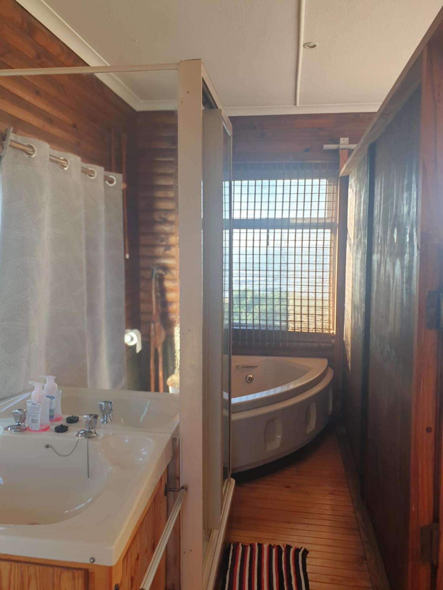 Deep Blue Guest House Amanzimtoti Luaran gambar